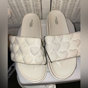 White Heart Velcro Slides